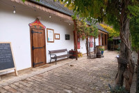 IMG-6b0a39ad213581b2cc06a47de0658f08-V